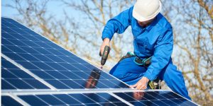 Installation Maintenance Panneaux Solaires Photovoltaïques à Serqueux